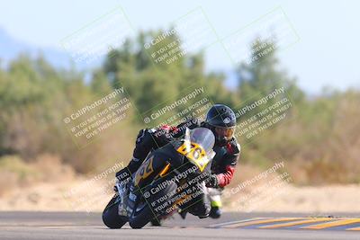 media/Nov-06-2022-SoCal Trackdays (Sun) [[208d2ccc26]]/Turn 7 Set 1 (1050am)/